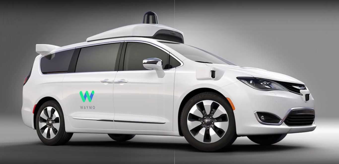 Estados Unidos exige un conductor en los vehículos autónomos