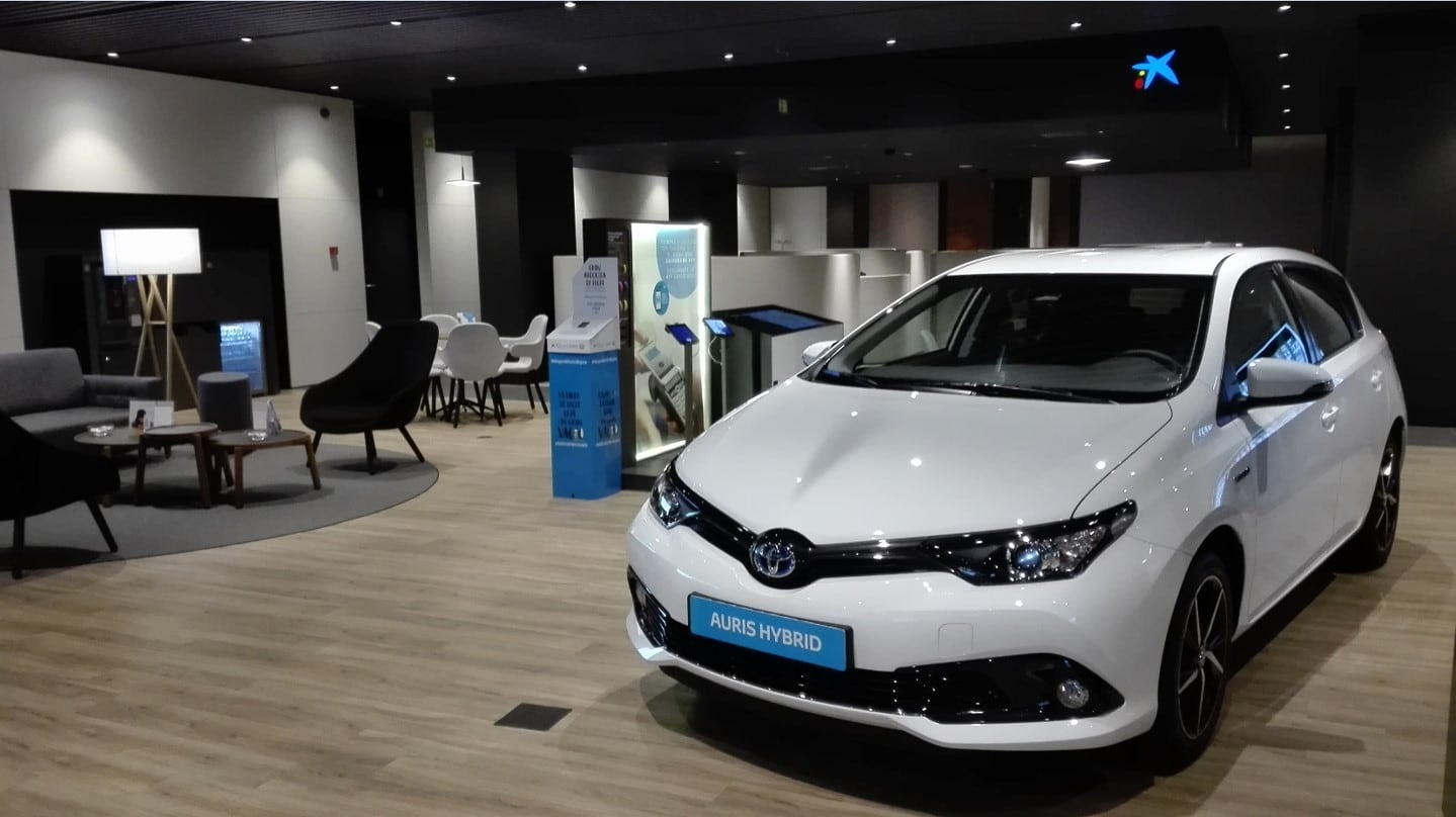 Caixabank y Arval de nuevo juntos para una movilidad sostenible